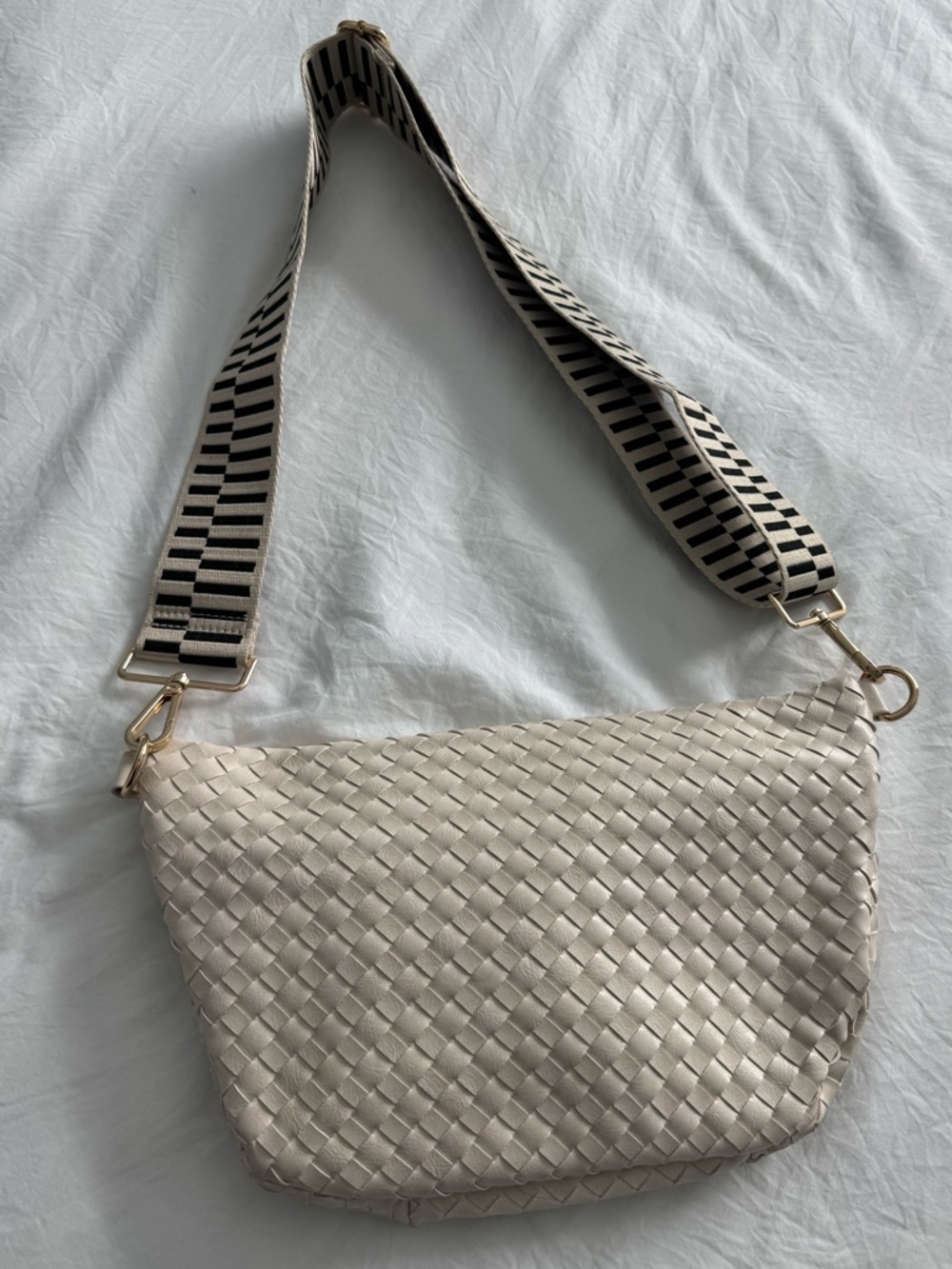 Pretty Simple Westlyn Woven Bum Bag - Picture 2 of 3